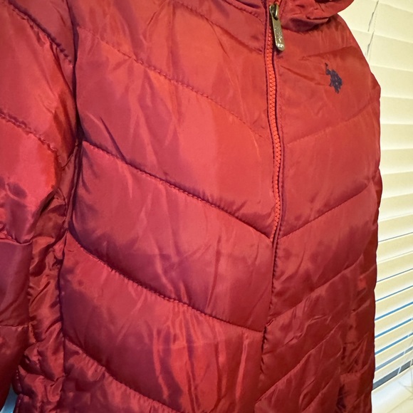 U.S. Polo Assn Red Hooded Puffer Jacket — Size M - Picture 12 of 16
